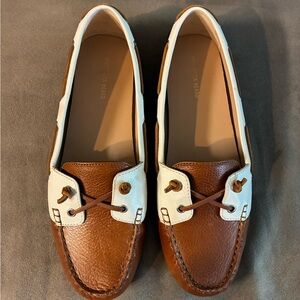Veronica Beard Jia Boating Shoes – Size 11 (White/Brown Leather)